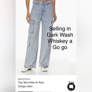 WORN ONCE - Aritzia Denim Forum Millie Cargo Jeans - Colour Dark Wash - Size 24